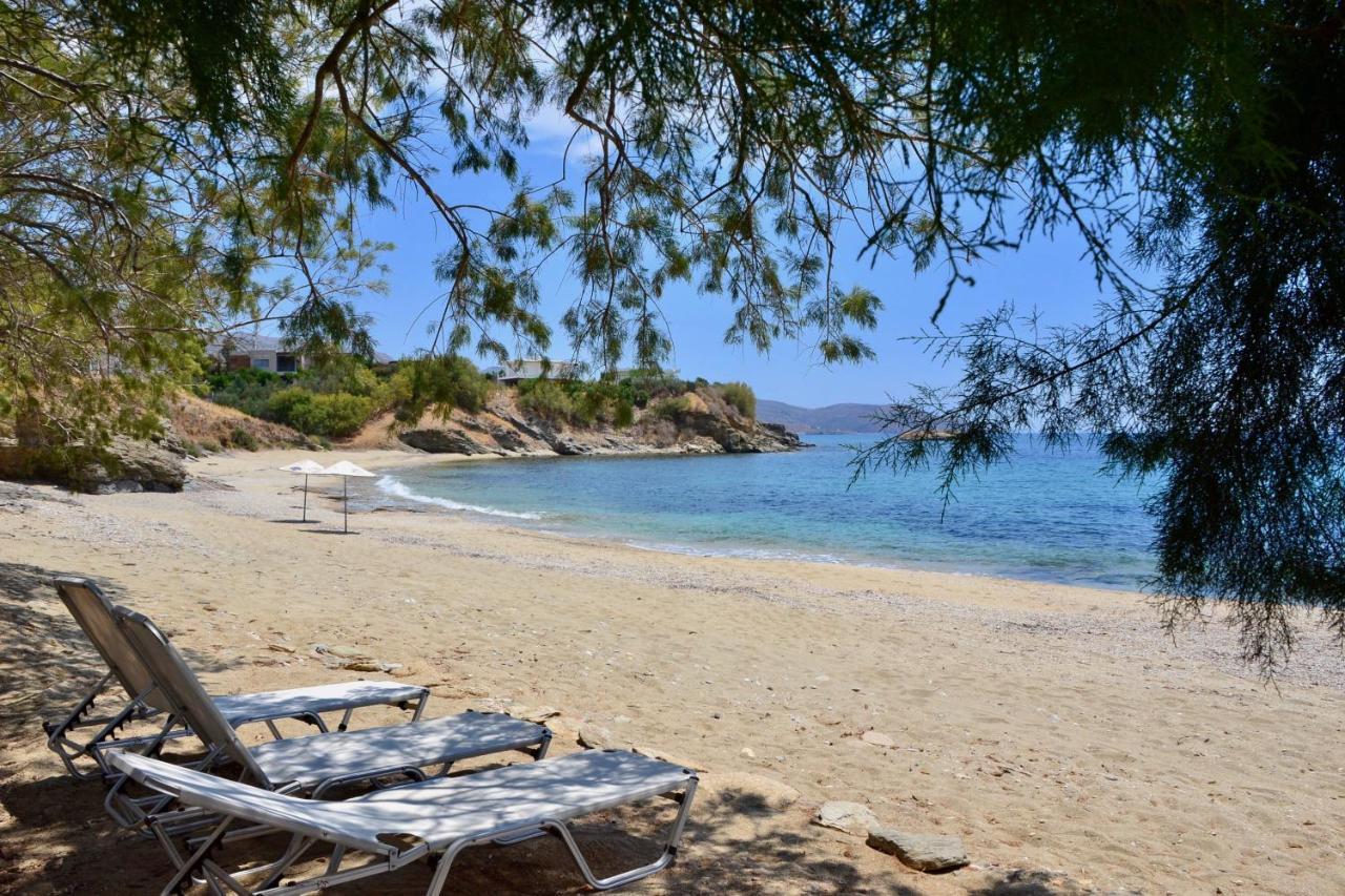 Beach House Set In A Beautiful Bay Karystos  Zewnętrze zdjęcie