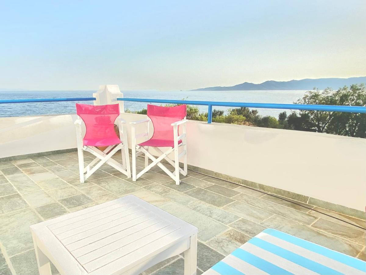 Beach House Set In A Beautiful Bay Karystos  Zewnętrze zdjęcie